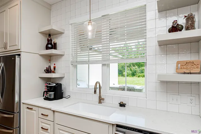 $649,900 | 43541 Collyns Cove, Prairieville, LA 70769