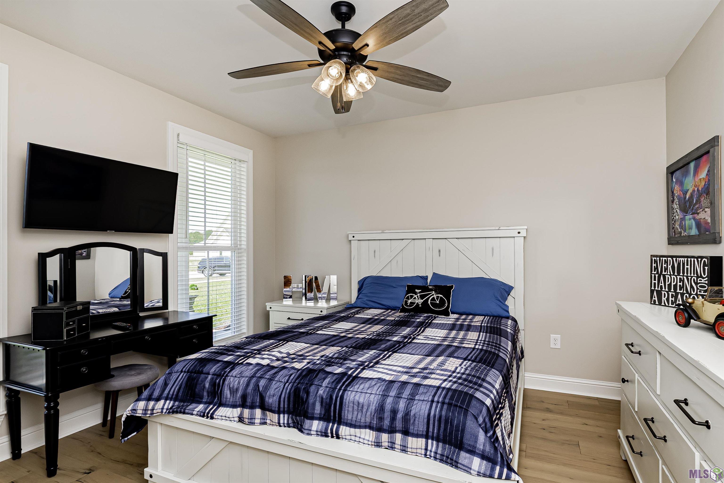 43541 Collyns Cove Prairieville, LA 70769 - Photo 24 of 29 Bedroom