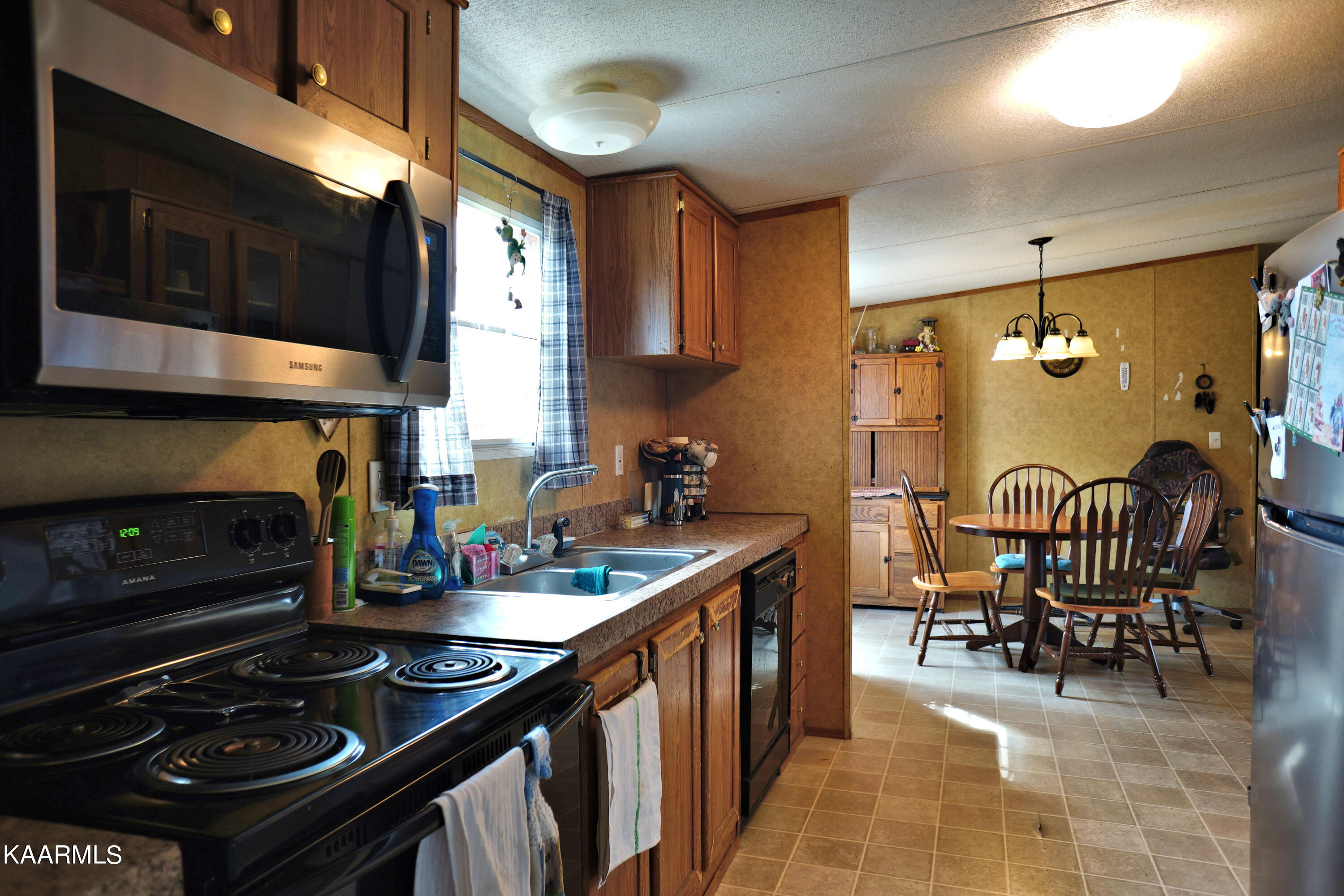 507 Phillipi Road Mohawk, TN 37810 - Photo 3 of 21 kitchen