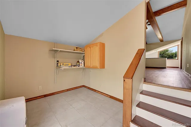 a view of an entryway