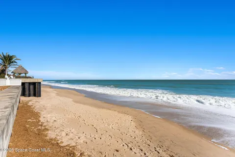 $1,999,999 | 9556 Doubloon Drive, Vero Beach, FL 32963