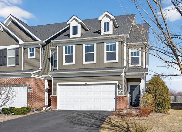 $524,000 | 509 Watercress Drive, Aurora, IL 60504
