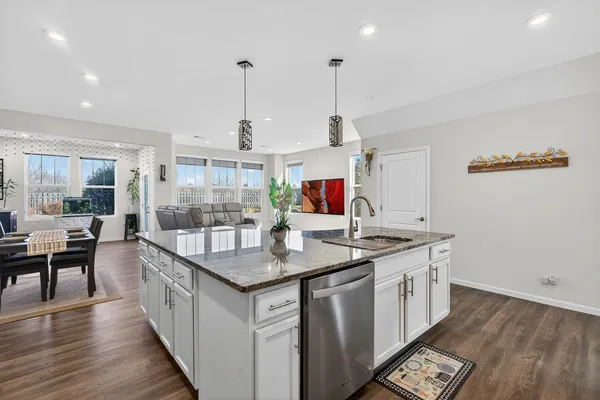 $524,000 | 509 Watercress Drive, Aurora, IL 60504