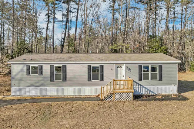 $199,900 | 66 Lamplighter's Drive, Conway, NH 03860
