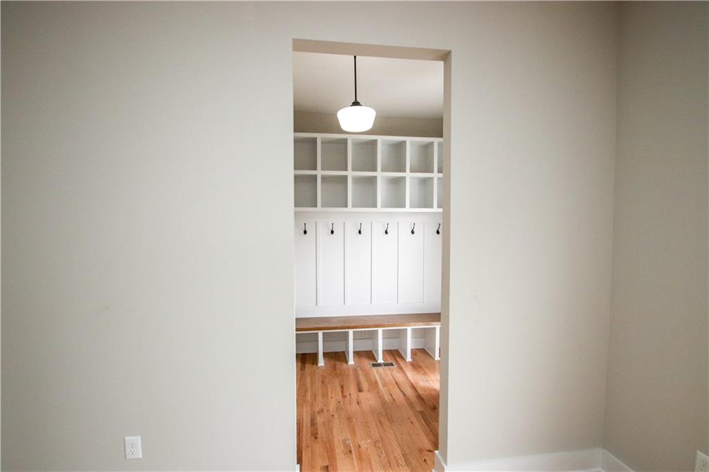 3814 Ruckle Street Indianapolis, IN 46205 - Photo 6 of 17 Gallery Image 6