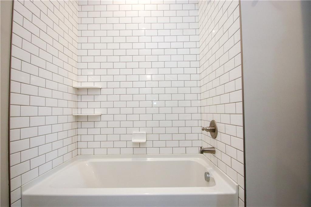 3814 Ruckle Street Indianapolis, IN 46205 - Photo 9 of 17 Gallery Image 9