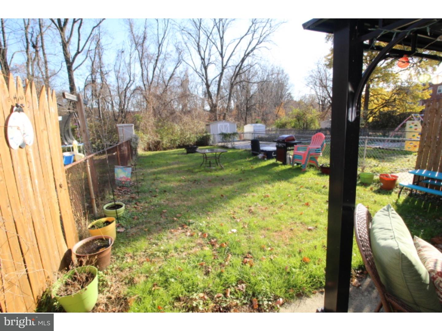 3515 Teton Road Philadelphia, PA 19154 - Photo 11 of 21 Back Yard