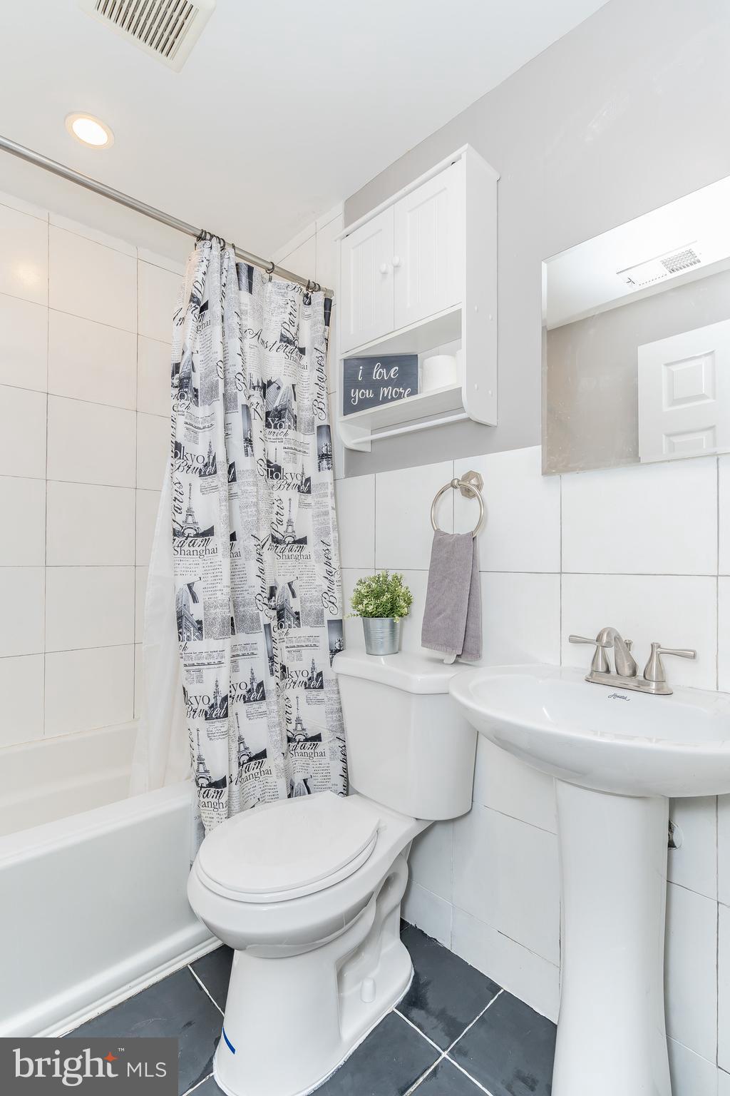 1224 Elm Road Baltimore, MD 21227 - Photo 19 of 36