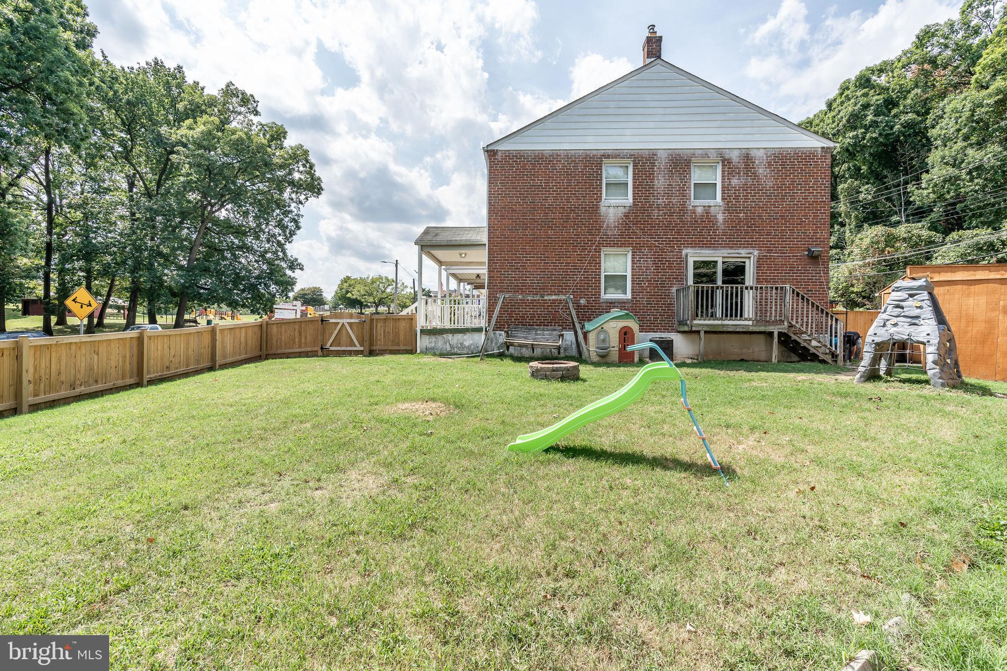 1224 Elm Road Baltimore, MD 21227 - Photo 35 of 36 Nice flat yard for parties/barbecues.