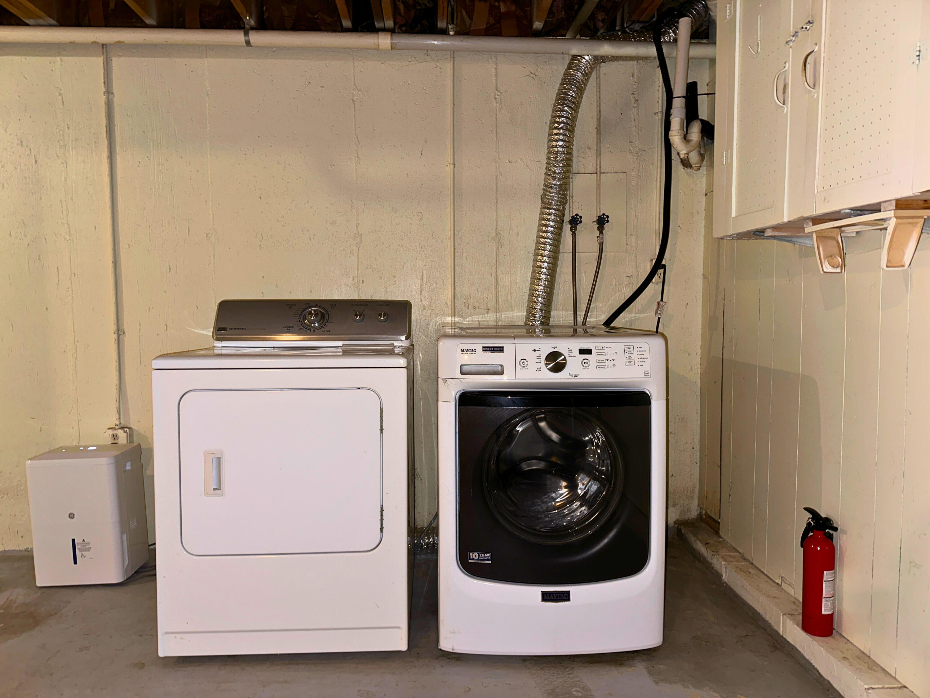 15 Surrey Lane Sandwich, MA 02563 - Photo 48 of 51 a utility room with dryer and washer