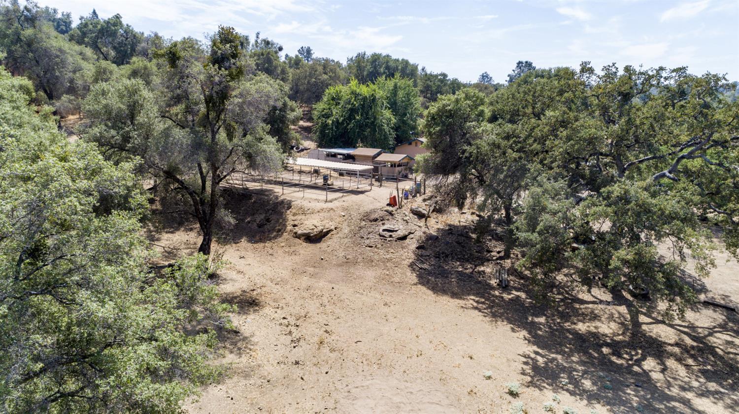 36687 Wells Road Coarsegold, CA 93614 - Photo 24 of 36 Gallery Image 24