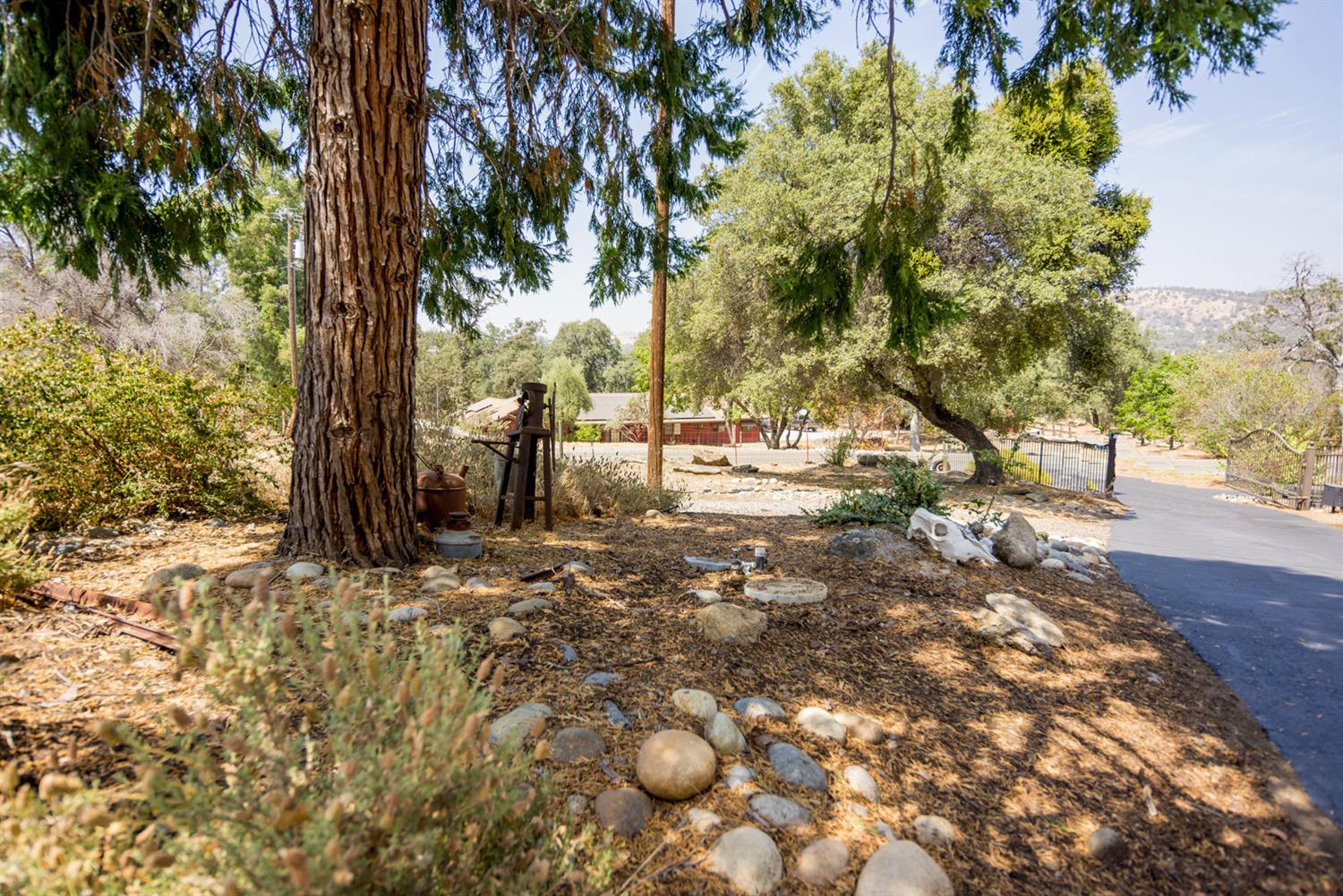 36687 Wells Road Coarsegold, CA 93614 - Photo 27 of 36 Gallery Image 27