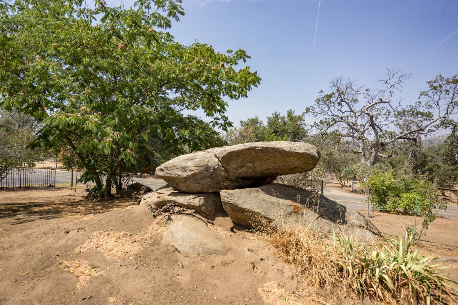 36687 Wells Road Coarsegold, CA 93614 - Photo 34 of 36 Gallery Image 34