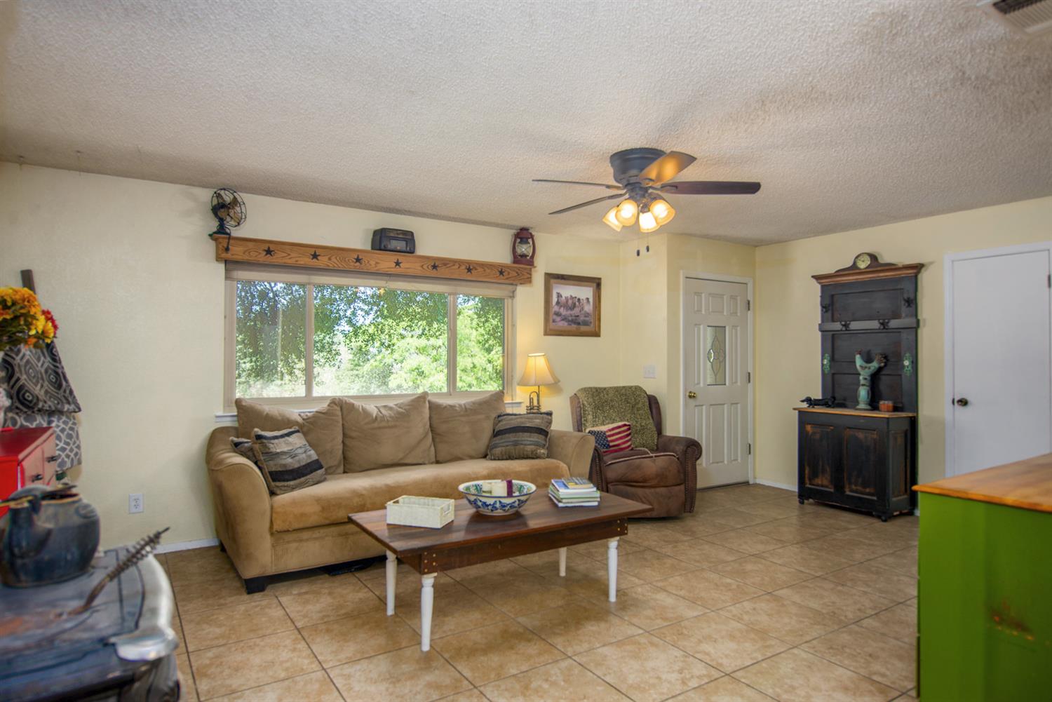 36687 Wells Road Coarsegold, CA 93614 - Photo 9 of 36 Gallery Image 9