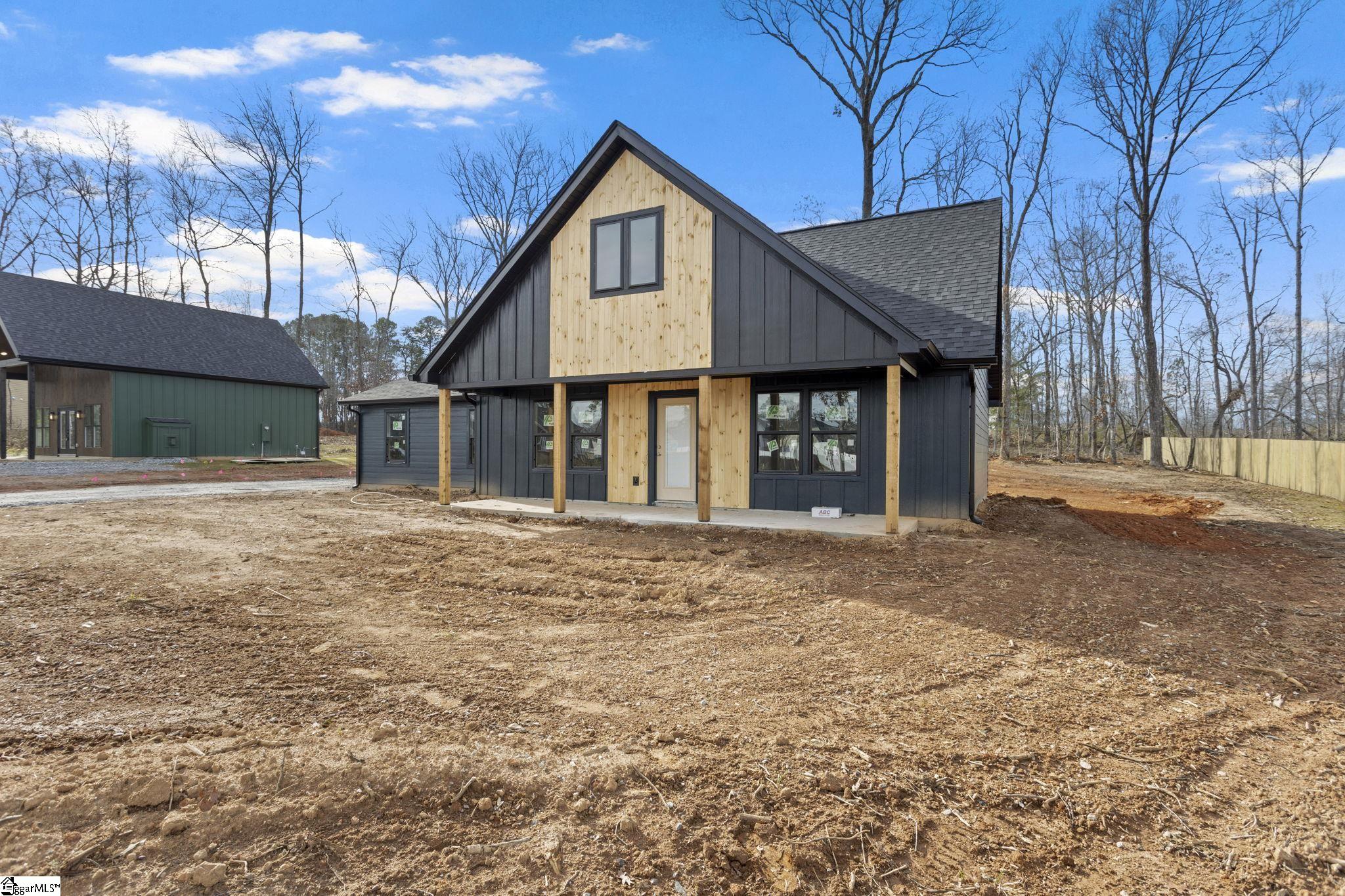 420 Fowler Road Campobello, SC 29322 - Photo 1 of 6
