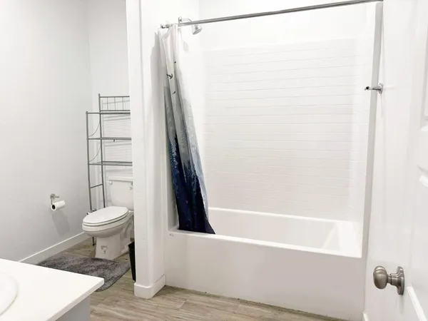 $603,000 | 2844 North Vahe Avenue, Fresno, CA 93737