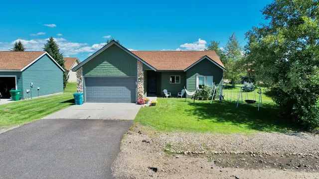 $399,900 | 16 Buckskin Drive, Donnelly, ID 83615