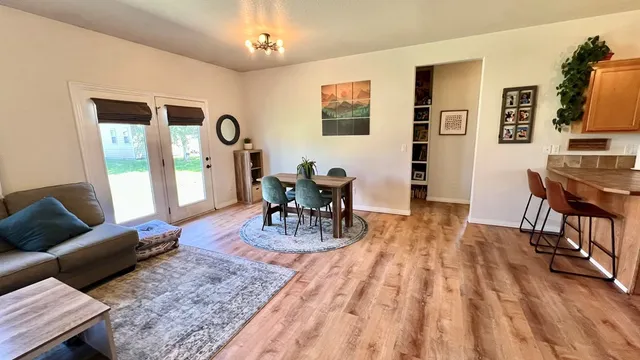 $399,900 | 16 Buckskin Drive, Donnelly, ID 83615