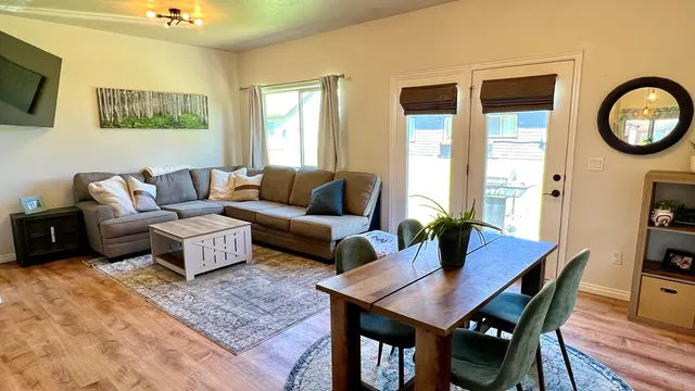 $399,900 | 16 Buckskin Drive, Donnelly, ID 83615