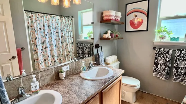 $399,900 | 16 Buckskin Drive, Donnelly, ID 83615