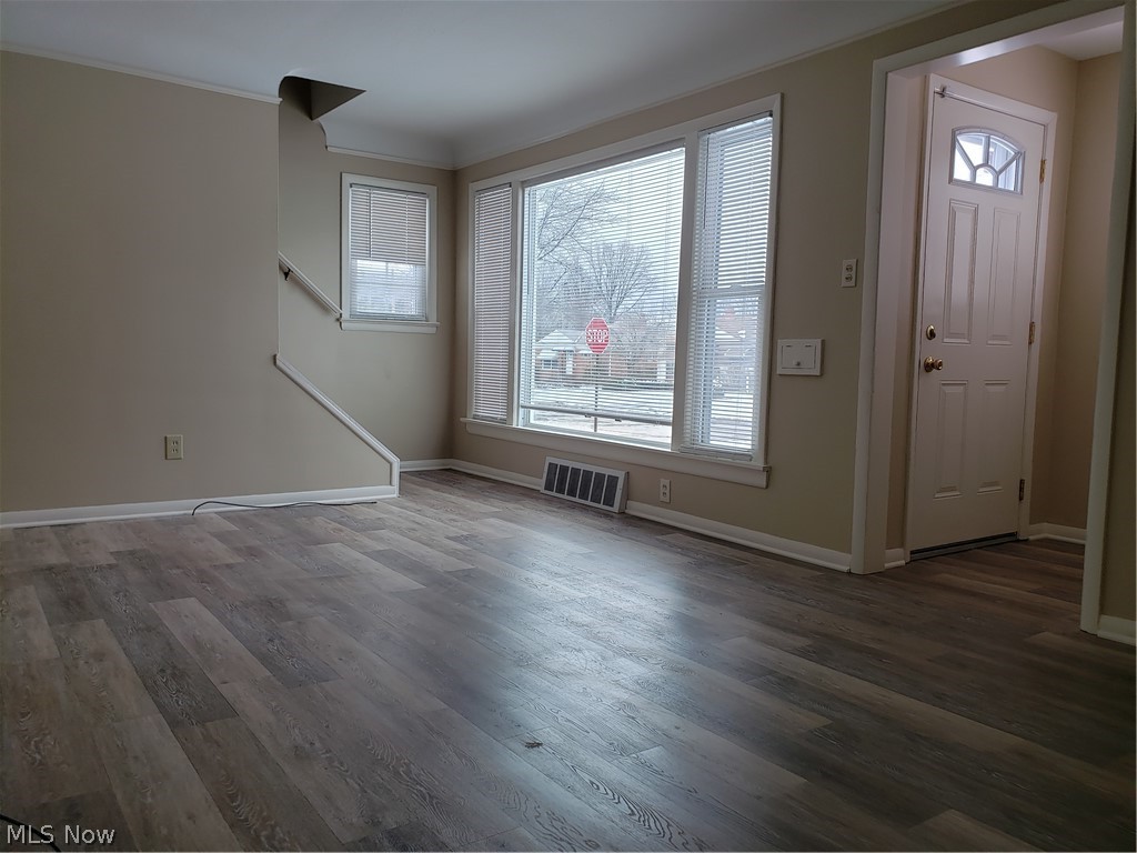 13200 Silver Road Garfield Heights, OH 44125 - Photo 4 of 13