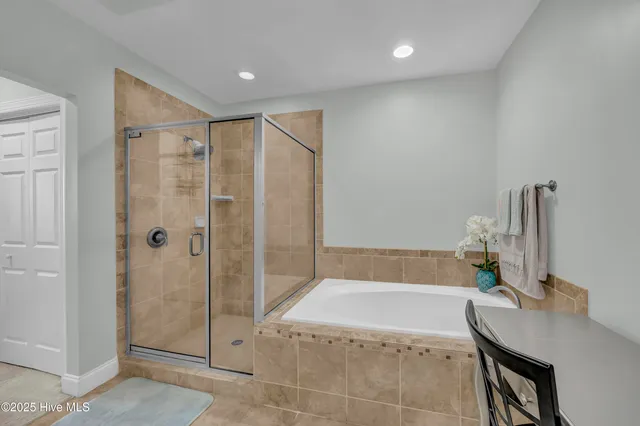 $267,000 | 215 Valencia Court, Unit 203, Wilmington, NC 28412