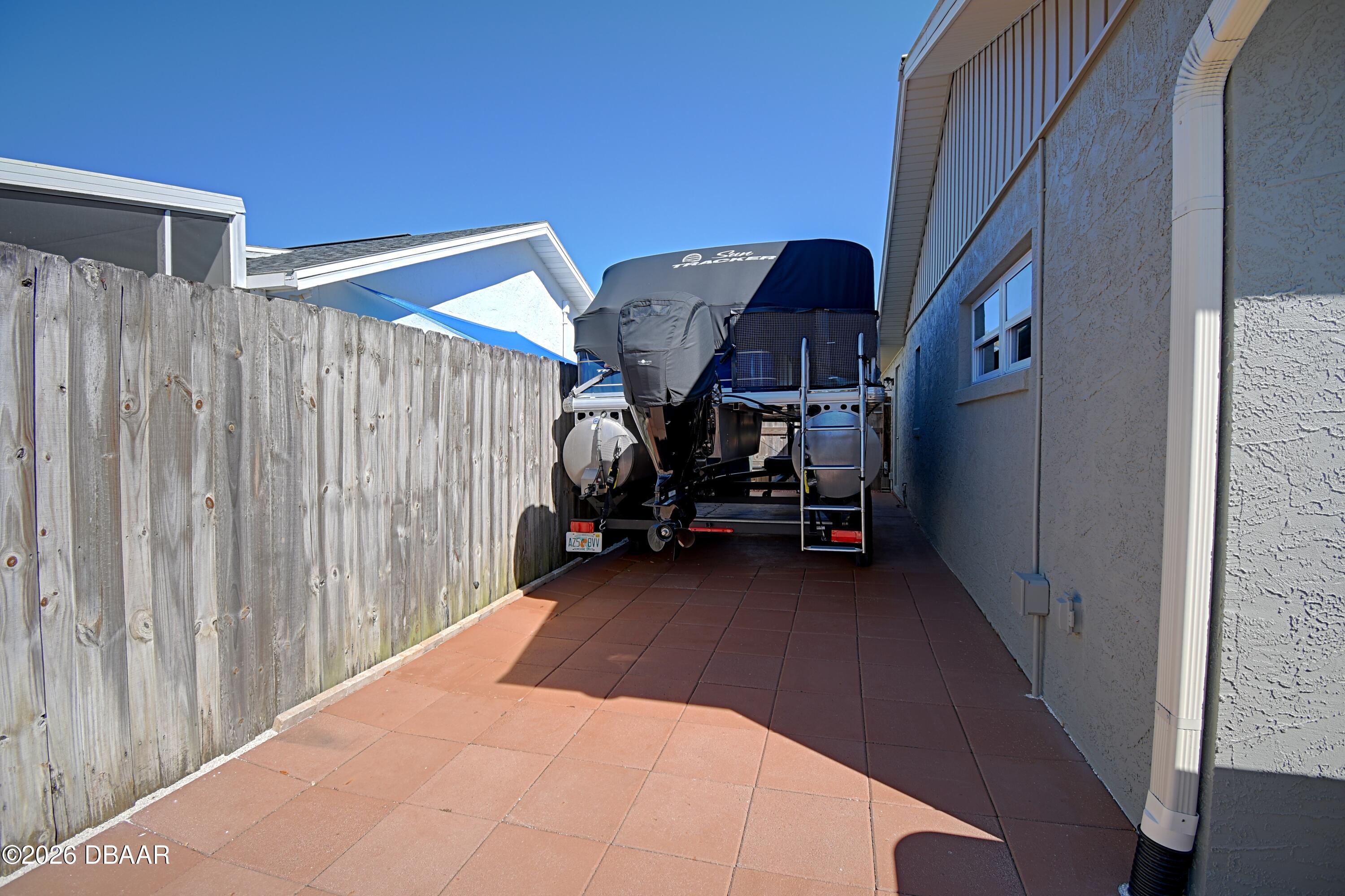 1228 Mardrake Road Daytona Beach, FL 32114 - Photo 26 of 38 Side Storage