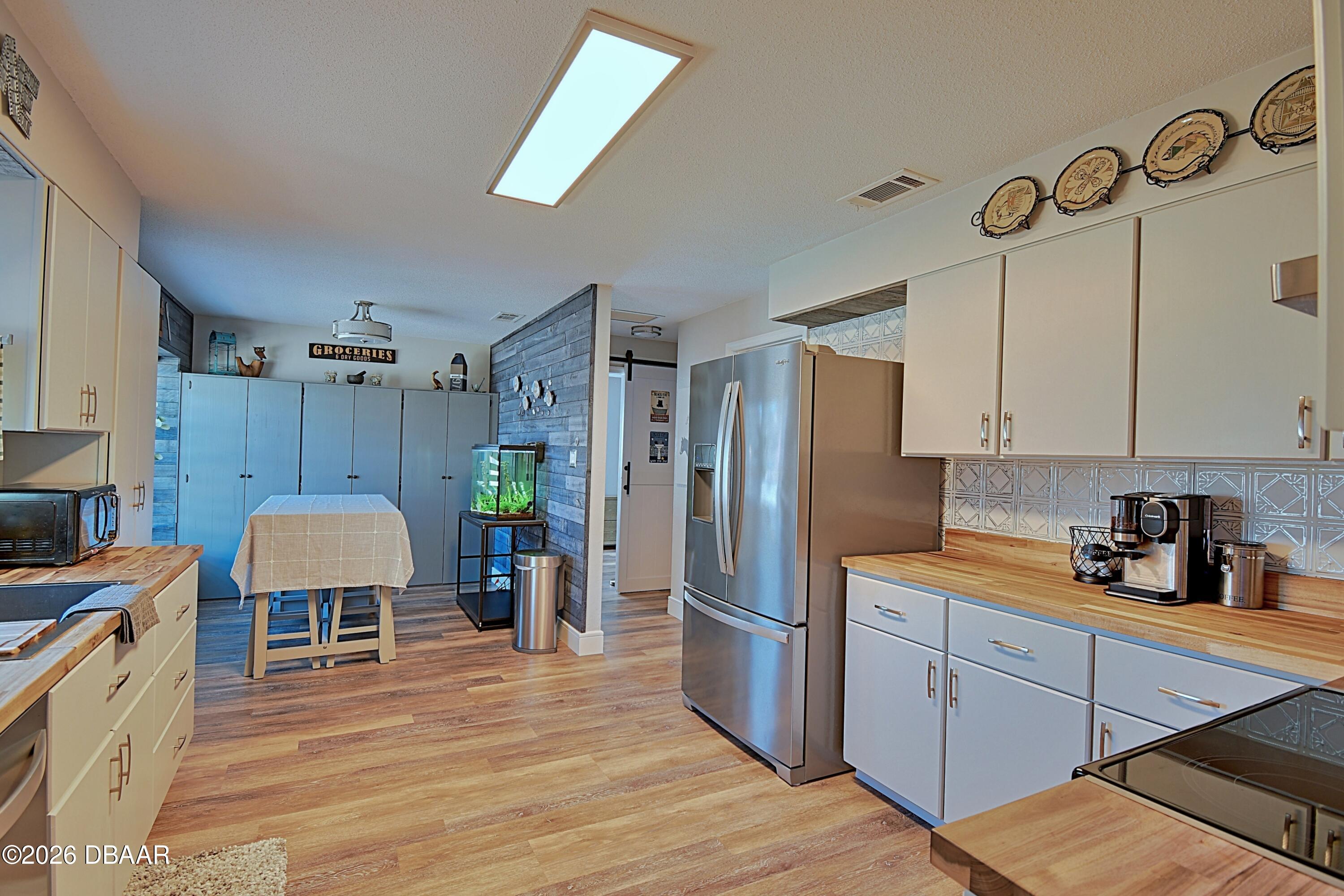 1228 Mardrake Road Daytona Beach, FL 32114 - Photo 10 of 38 Kitchen