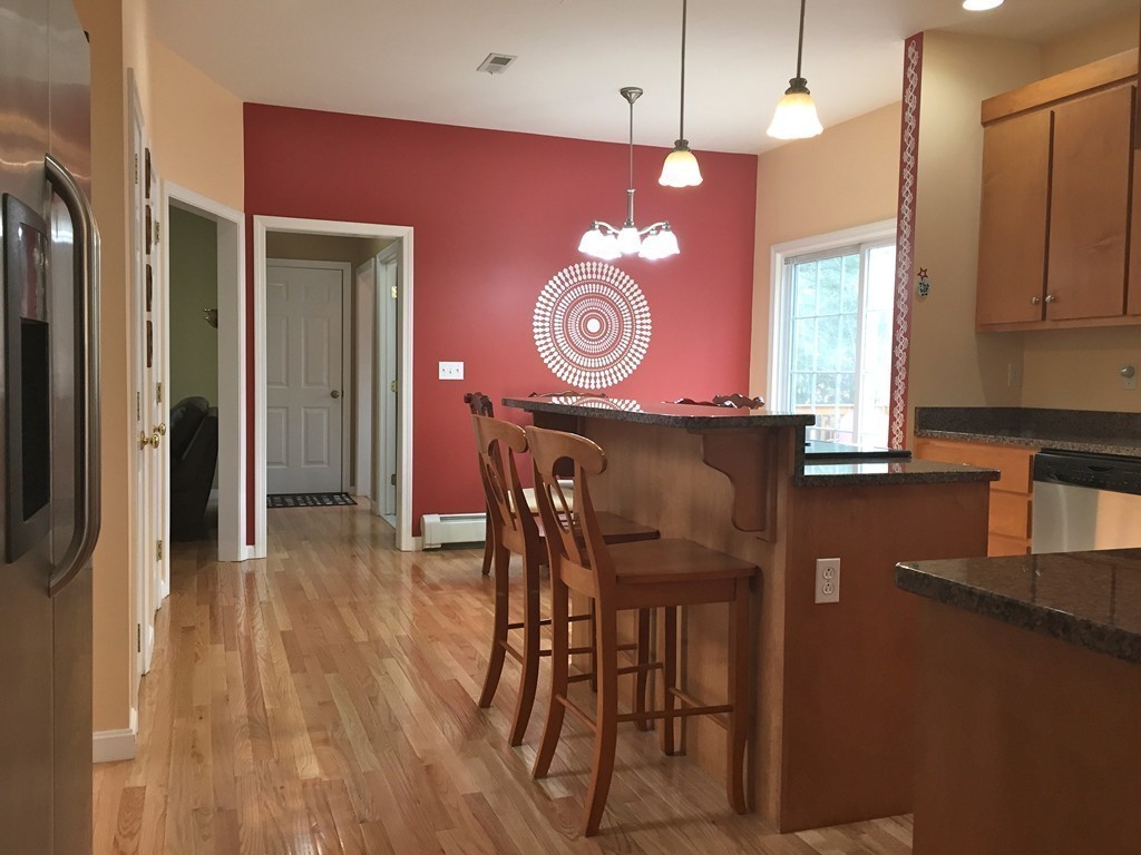 42 Meadowbrook Road Franklin, MA 02038 - Photo 3 of 30 Gallery Image 3