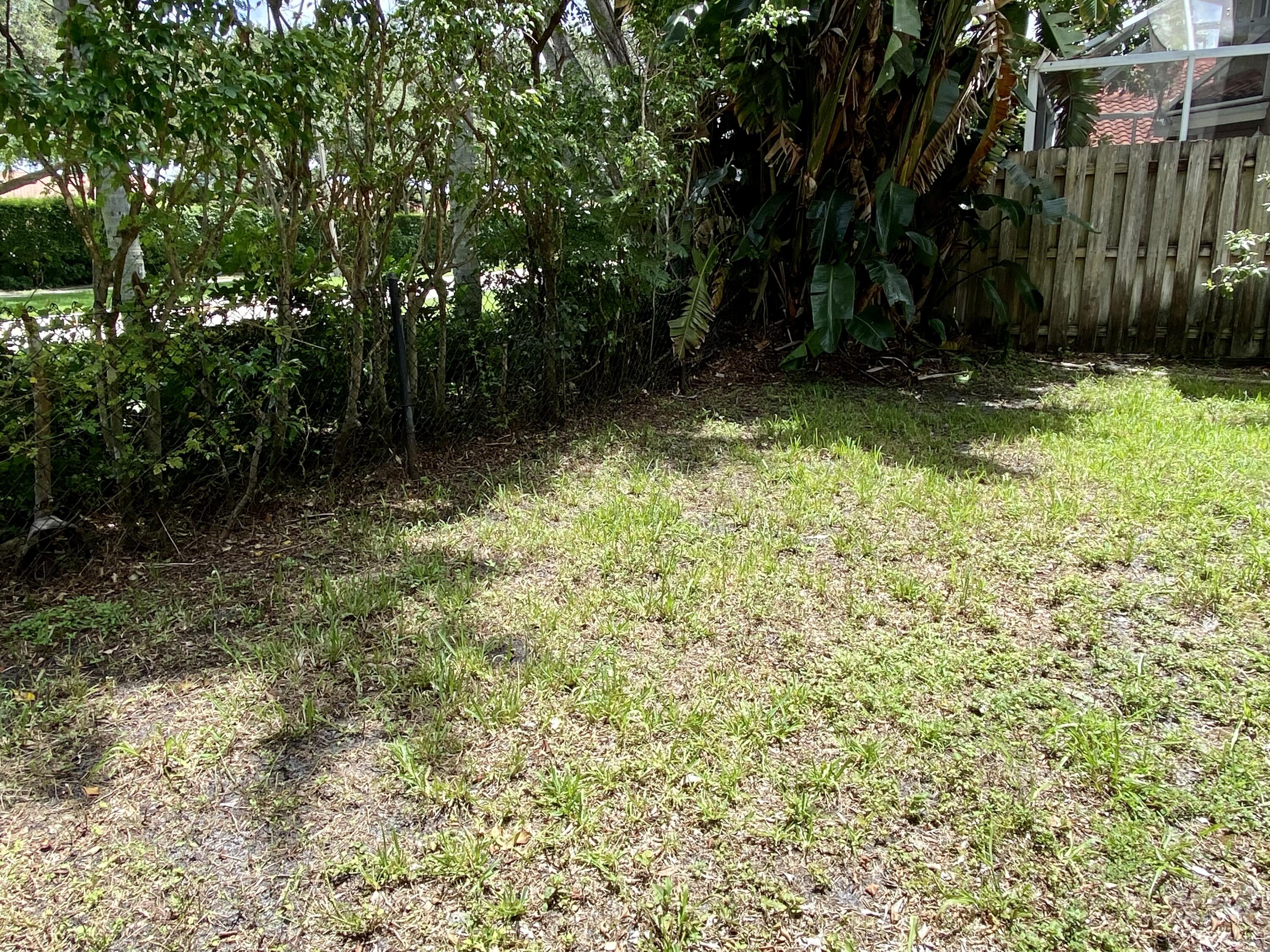 10783 Lake Oak Way Boca Raton, FL 33498 - Photo 32 of 40 BF18B364-04F7-4B3E-BA7E-F186C090F9C0