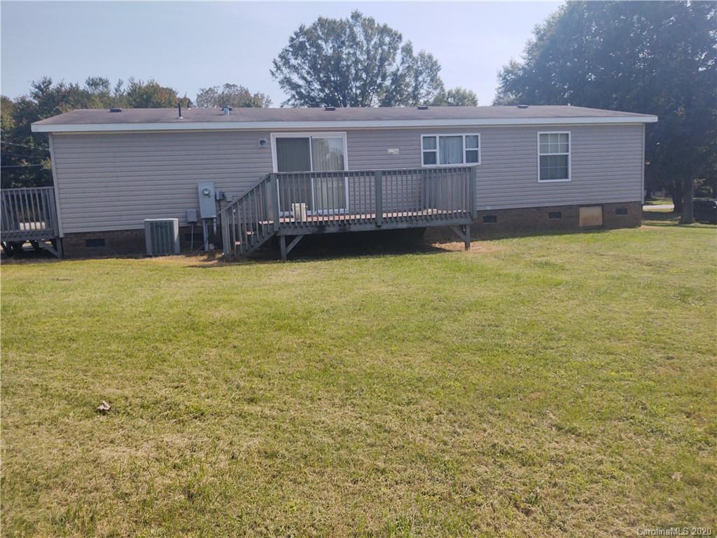 136 Arrowbrook Road Harmony, NC 28634 - Photo 2 of 8 Gallery Image 2