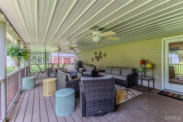 $389,900 | 30672 Hwy Bb, Lebanon, MO 65536