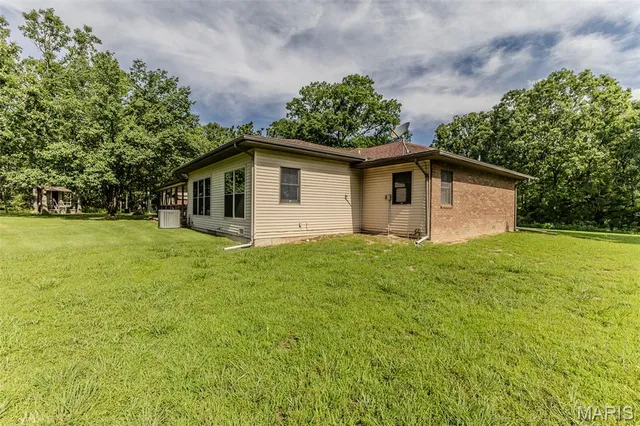 $389,900 | 30672 Hwy Bb, Lebanon, MO 65536
