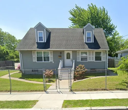 $450,000 | 104 Robinson Street, Providence, RI 02905