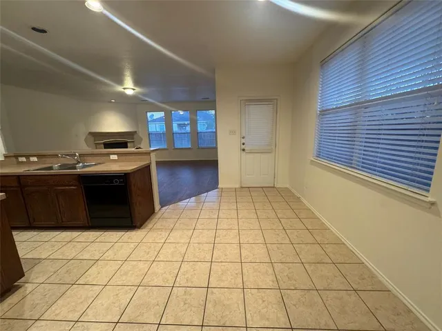 $2,095 | 1140 Beaverwood Lane, Crowley, TX 76036