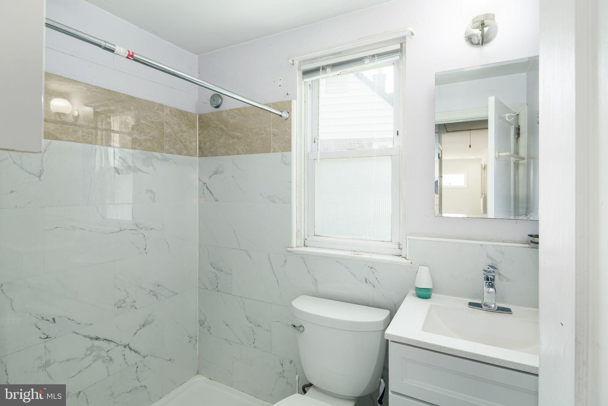 36 Ann Road Broomall, PA 19008 - Photo 16 of 29 Full Bathroom