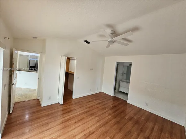 $3,890 | 4279 Greenbriar Lane, Weston, FL 33331