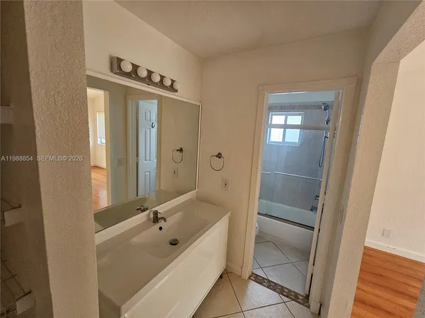 $3,890 | 4279 Greenbriar Lane, Weston, FL 33331