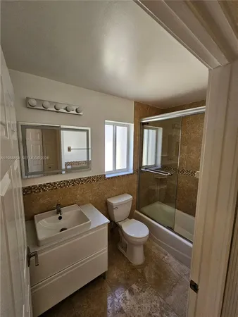 $3,890 | 4279 Greenbriar Lane, Weston, FL 33331