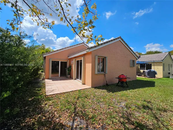 $3,890 | 4279 Greenbriar Lane, Weston, FL 33331