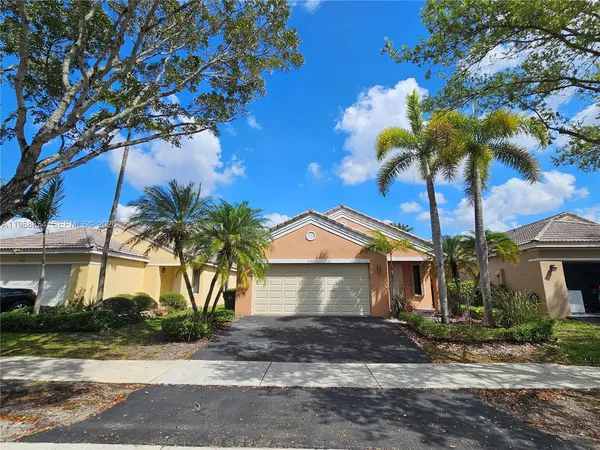 $3,890 | 4279 Greenbriar Lane, Weston, FL 33331