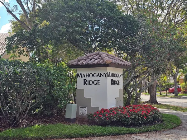 $3,890 | 4279 Greenbriar Lane, Weston, FL 33331