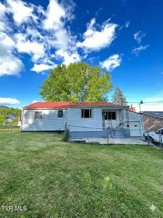 $87,900 | 158 Super Hill Drive, Keokee, VA 24265