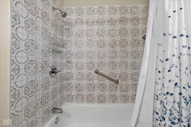 $299,000 | 4435 Chatham Place, Indianapolis, IN 46226