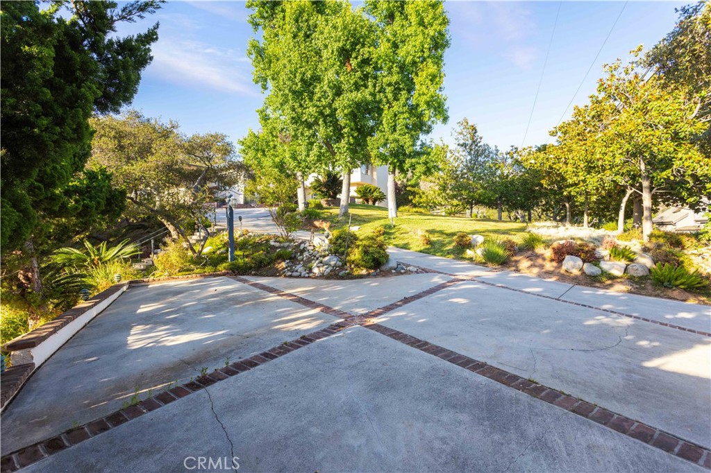 1001 Briarcliff Road Monrovia, CA 91016 - Photo 50 of 59