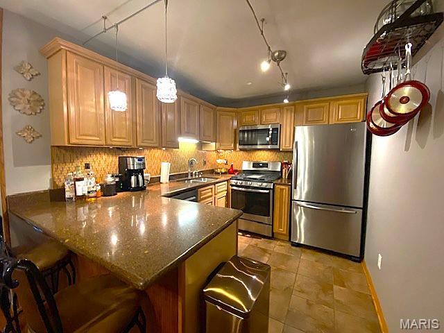 1324 Holgate Drive, Unit G2 Ballwin, MO 63021 - Photo 5 of 13