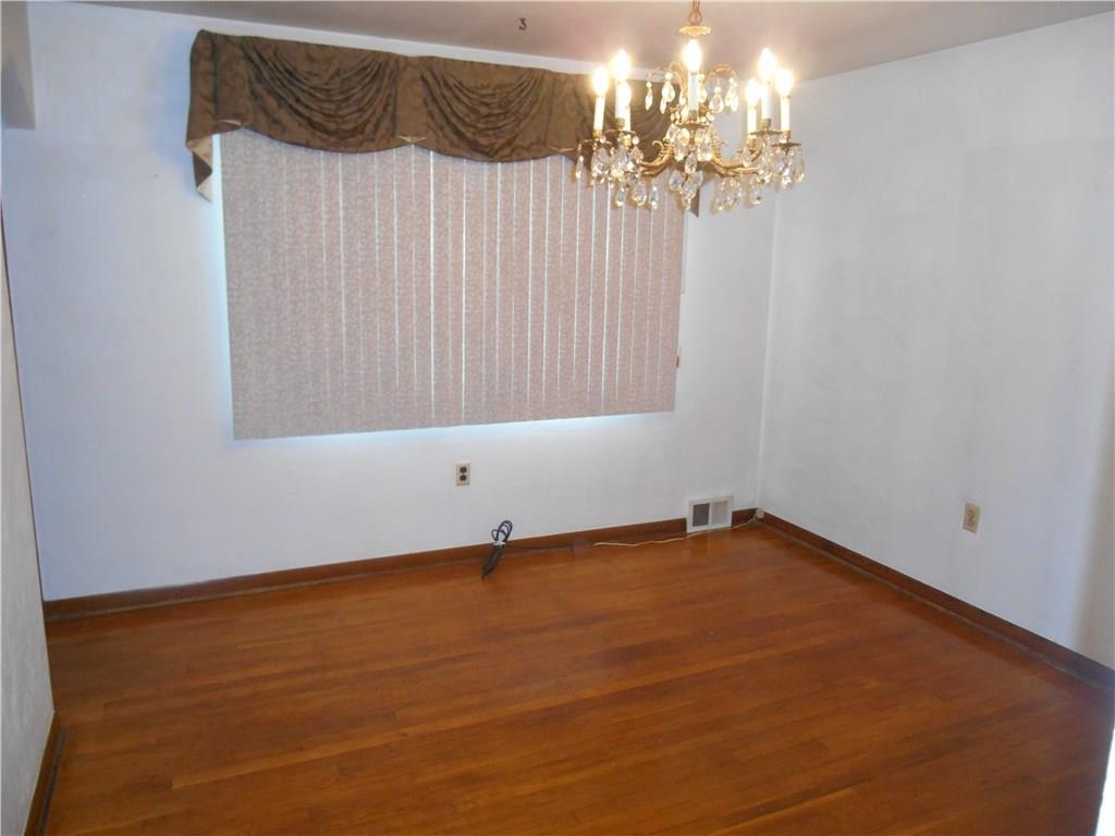 414 Trestle Road Plum, PA 15239 - Photo 5 of 25