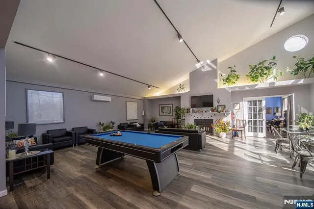 $289,000 | 2467 Highway 10, Unit 246B, Morris Plains, NJ 07950