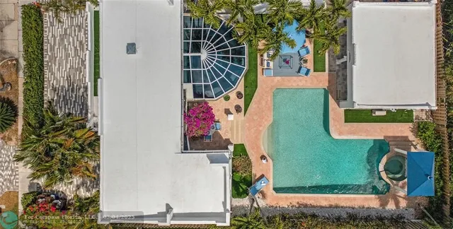 a picture of floor plan