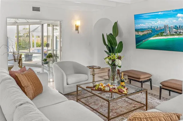 $30,000 | 1500 Florida Avenue, West Palm Beach, FL 33401